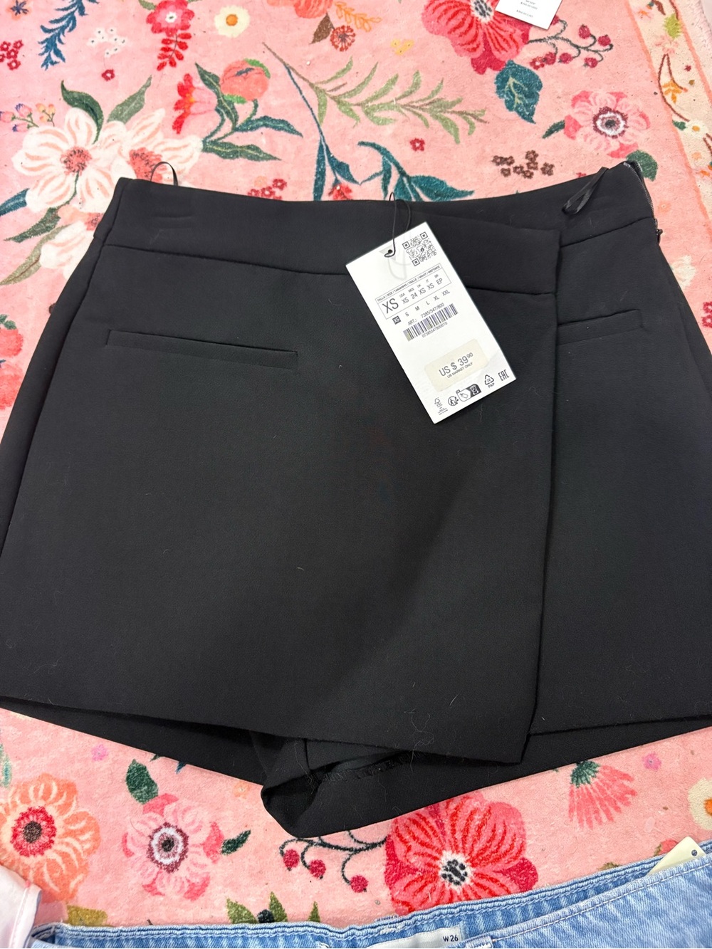 Zara Black Tailored Skort Shorts